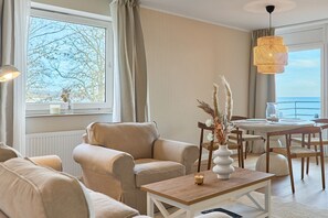 Imagen sin descripción, 4 de 28, botón