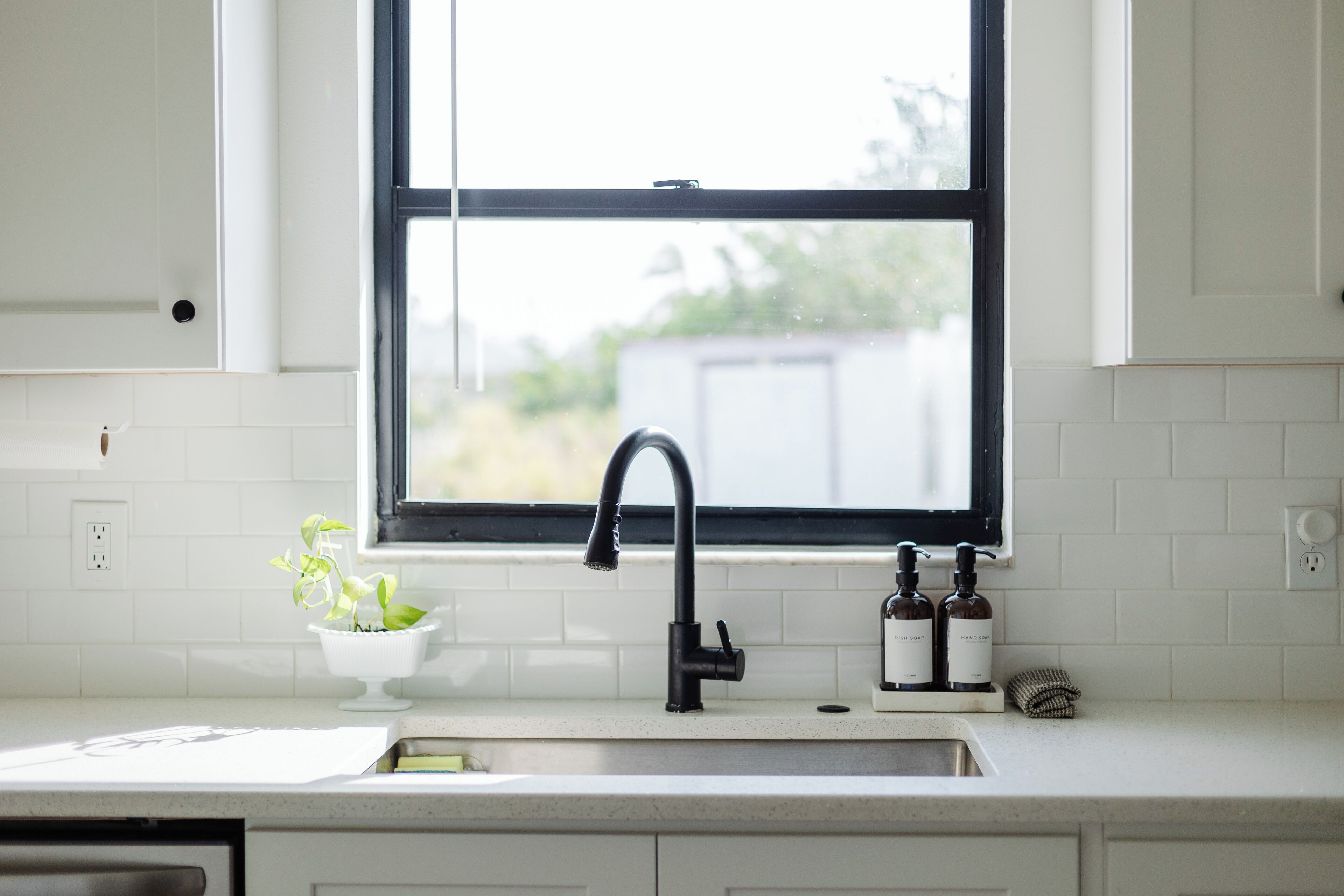 Kühlschrank, Ofen, Herdplatte, Geschirrspüler