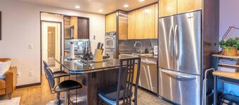 Elkhorn Retreat: Condo with Pond Views, Pool & Pet-Friendly