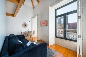 TV - GuestReady - City escape in Porto (Porto)