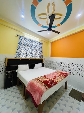Massages - Hotel Sahu Rooms  Ayodhya (Faizabad)