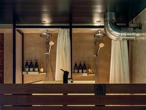 Bathroom shower - Dogen Sauna & Stay (Tokyo)