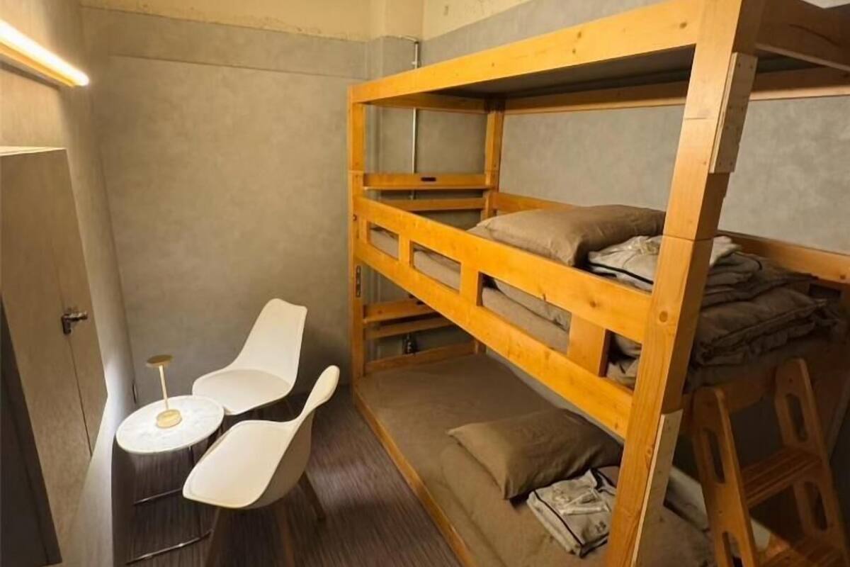 1 bedroom