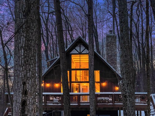 Mountainside w/Fireplace, Fire Pit, Wifi & More