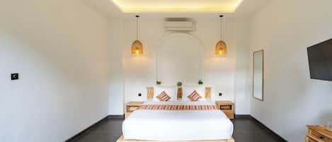 Classic Villa, 3 Bedrooms | 1 bedroom, desk, free WiFi