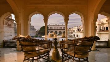 Luxury Double Room | Terrace/patio