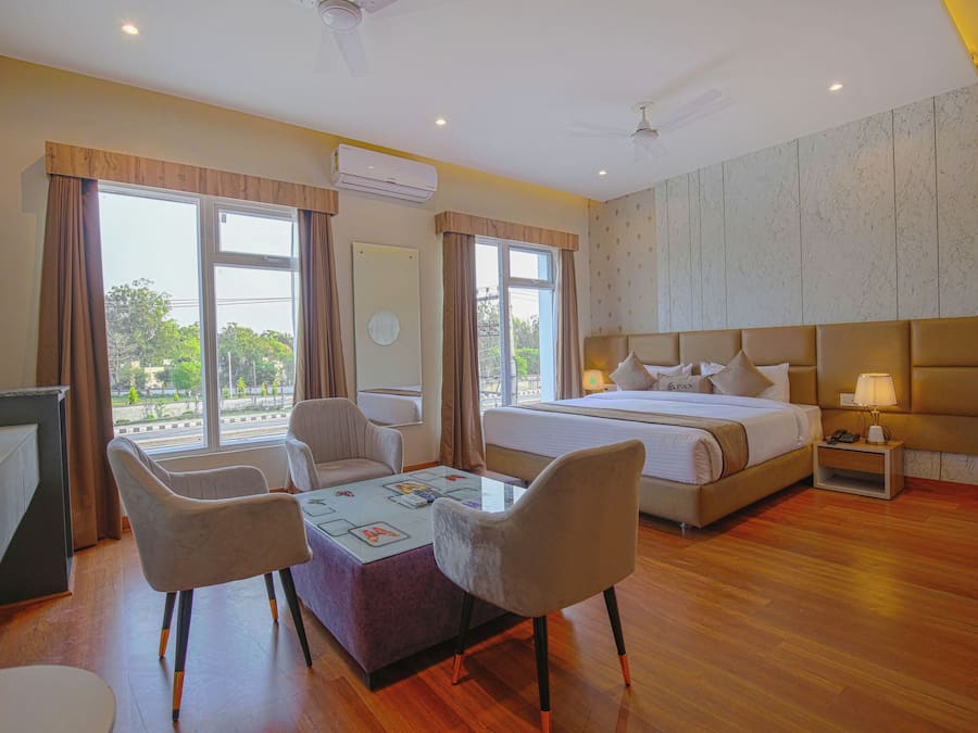 Quarto família, 1 cama King, vista para a cidade | Vista para a cidade