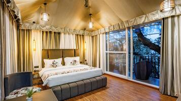 Luxury Tent, Balcony | 1 bedroom, free WiFi