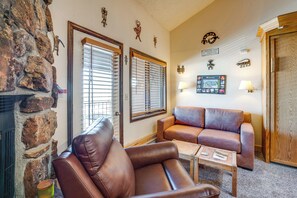 TV, fireplace, DVD player, offices - 2 Mi to Granby Ranch: Studio w/ Resort Amenities! (Granby)