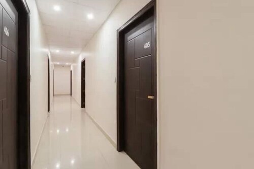 Rabbit Hut Guest House By GRB