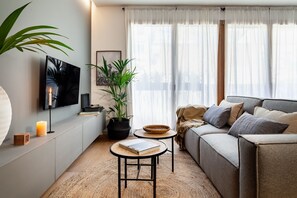 Apartment | 2 bedrooms - Oetune - 2 Bedrooms and Office in Gr cia (Barcelona)