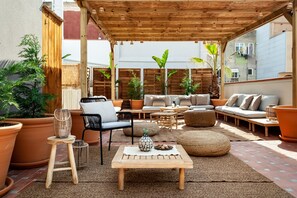 Apartment | 1 bedroom - Beni - 1 Bedroom a Pool and Terrace in Gr cia (Barcelona)