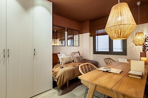 Apartment | 3 bedrooms - Nema - 3 Bedrooms Balcony in Eixample Esquerra (Barcelona)
