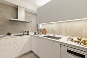 Apartment | 3 bedrooms - Torla - 3 Bedrooms and Terrace in Sant Gervasi (Barcelona)