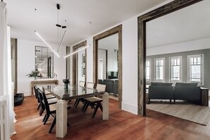 2 bedrooms - Zuheros - 2 Bedrooms in Eixample Dreta (Barcelona)