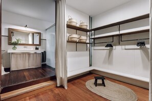 2 bedrooms - Zuheros - 2 Bedrooms in Eixample Dreta (Barcelona)