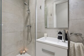 3 bedrooms - Dorria - 3 Bedrooms in Eixample Dreta (Barcelona)