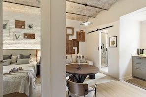 2 bedrooms - Aleu - 2 Bedrooms and Balcony in Sagrada Fam lia (Barcelona)