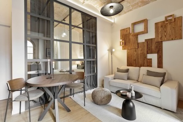 2 bedrooms - Aleu - 2 Bedrooms and Balcony in Sagrada Fam lia (Barcelona)
