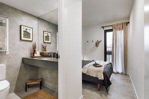 Apartment | 2 bedrooms - Mont - 2 Bedrooms and Office in Eixample Esquerra (Barcelona)