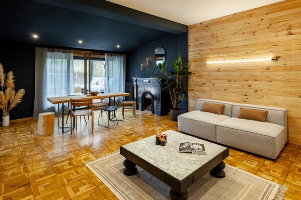 2 bedrooms - Quemu - 2 Bedrooms in Eixample Esquerra (Barcelona)