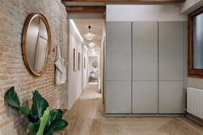 2 bedrooms - Sande - 2 Bedrooms and Balcony in Eixample Dreta (Barcelona)