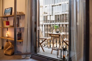 Apartment | 2 bedrooms - Damar - 2 Bedrooms and Balcony in Eixample Dreta (Barcelona)