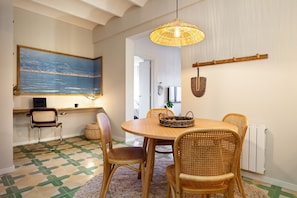 Apartment | 2 bedrooms - Lidi - 2 Bedrooms and Balcony in Eixample Esquerra (Barcelona)