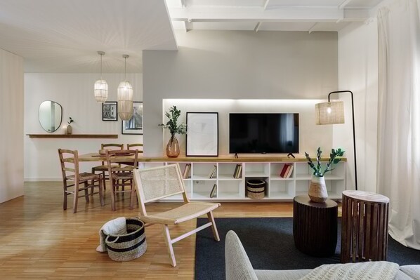 Apartment | 1 bedroom - Celoni - 1 Bedroom and Office in Sagrada Fam lia (Barcelona)