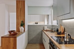 Apartment | 1 bedroom - Celoni - 1 Bedroom and Office in Sagrada Fam lia (Barcelona)