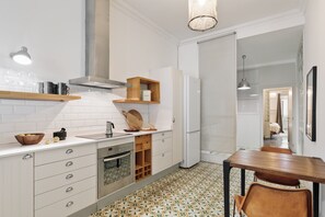 Apartment | 2 bedrooms - Valls - 2 Bedrooms and Office in Gr cia (Barcelona)