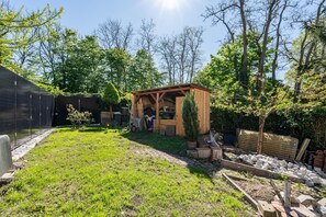 Property grounds - Holiday Home 'Feriehaus1856de with Sauna' with Shared Garden and Wi-Fi (Görlitz)