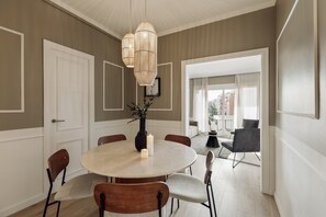 Apartment | 4 bedrooms - Serralada - 4 Bedrooms and Terrace in Sant Gervasi (Barcelona)