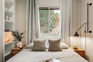 1 bedroom - Cadi - 1 Bedroom Apartment in Sant Gervasi (Barcelona)