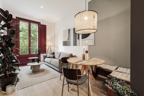 1 bedroom - Brisa - 1 Bedroom and Balcony in Sant Antoni (Barcelona)