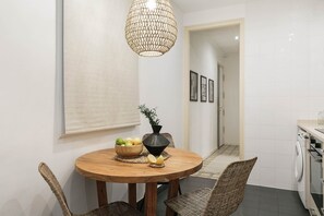 2 bedrooms - Veduto - 2 Bedrooms in Eixample Esquerra (Barcelona)