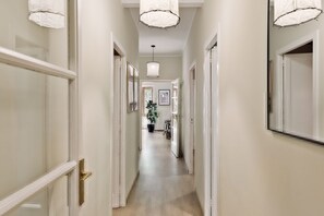 3 bedrooms - Izabal - 3 Bedrooms and Office in Eixample Esquerra (Barcelona)