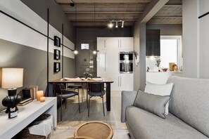 Apartment | 2 bedrooms - Pirineu - 2 Bedrooms in Sant Gervasi (Barcelona)