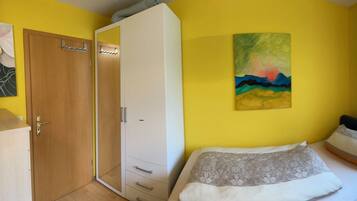 2 Schlafzimmer, Bügeleisen/Bügelbrett, kostenloses WLAN, Bettwäsche