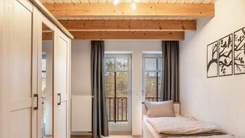 4 Schlafzimmer, kostenloses WLAN, Bettwäsche