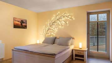 4 bedrooms, free WiFi, bed sheets