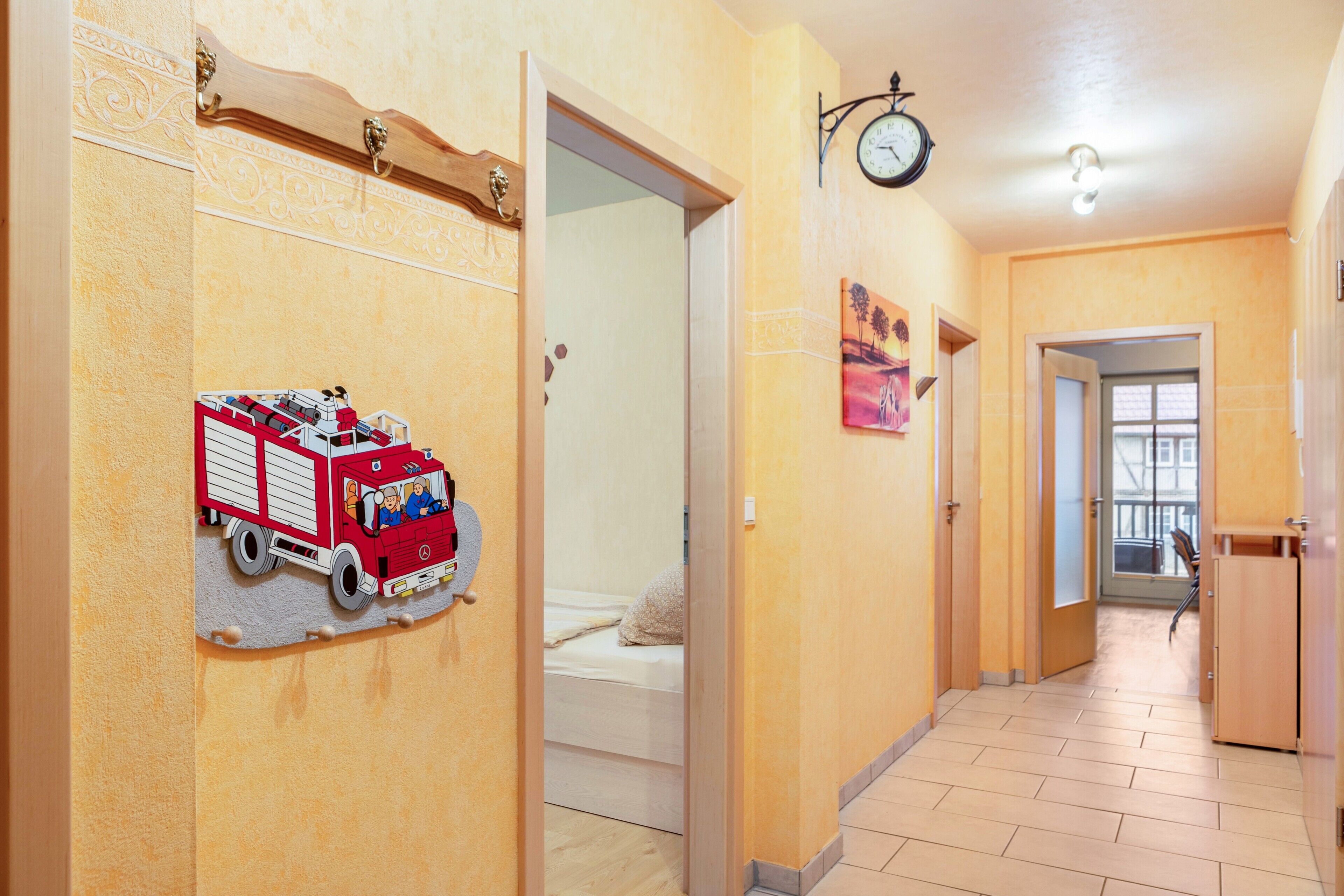 4 quartos, Wi-Fi de cortesia, roupa de cama