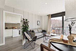 Apartment | 1 bedroom - Cervantes - 1 Bedroom and Pool in Les Corts (Barcelona)