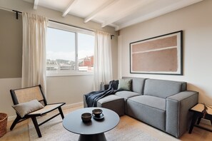 Apartment - Coipasa - 3 Bedrooms and Terrace in Eixample Dreta (Barcelona)