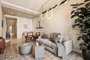 Apartment | 2 bedrooms - Lluna - 2 Bedrooms and Office in Gracia (Barcelona)