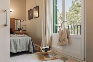 Apartment | 2 bedrooms - Yaki - 2 Bedrooms and Balcony in Eixample Dreta (Barcelona)
