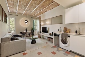 Apartment | 2 bedrooms - Yaki - 2 Bedrooms and Balcony in Eixample Dreta (Barcelona)