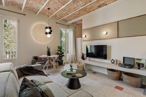 Apartment | 2 bedrooms - Yaki - 2 Bedrooms and Balcony in Eixample Dreta (Barcelona)
