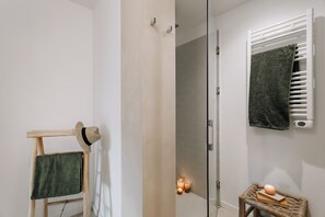 Apartment | 1 bedroom - Alhamilla - 1 Bedroom in Eixample Dreta (Barcelona)