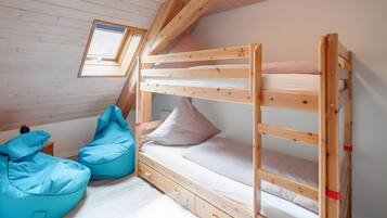 2 chambres, Wi-Fi gratuit, draps fournis